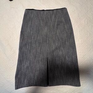 LOFT Black and White Pencil Skirt